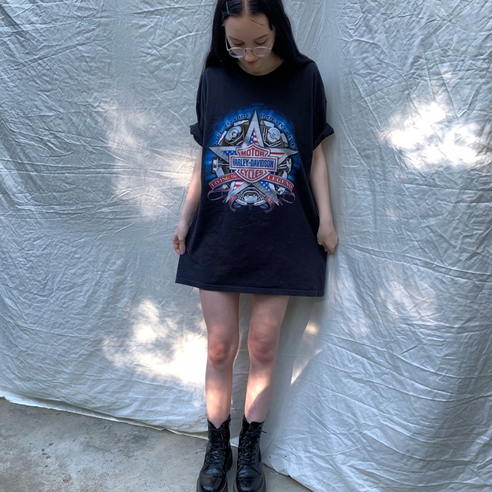 Authentic Harley Davidson Rare Paris, TX Tee
